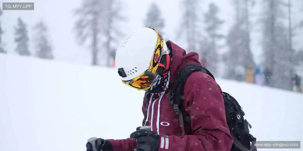 实时直击，弹幕狂欢！💻🎉 体育直播，就要和千万人一起尖叫！